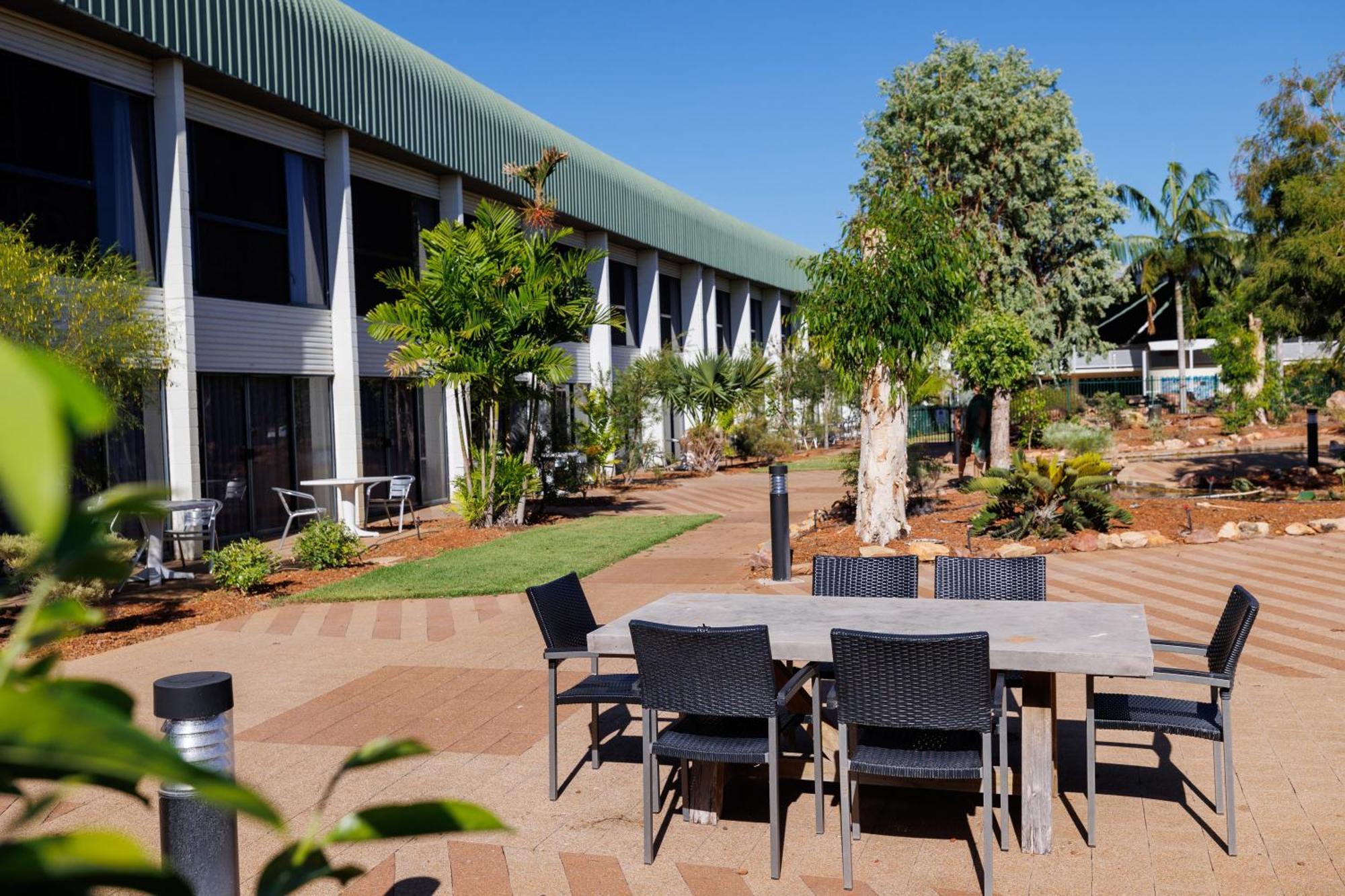 Mercure Kakadu Crocodile Ябиру Экстерьер фото